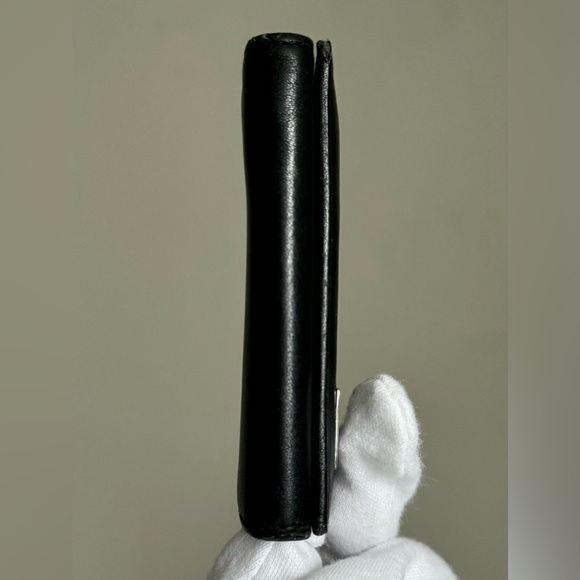 Gucci Leather Black Key Case Holder - Picture 4 of 15